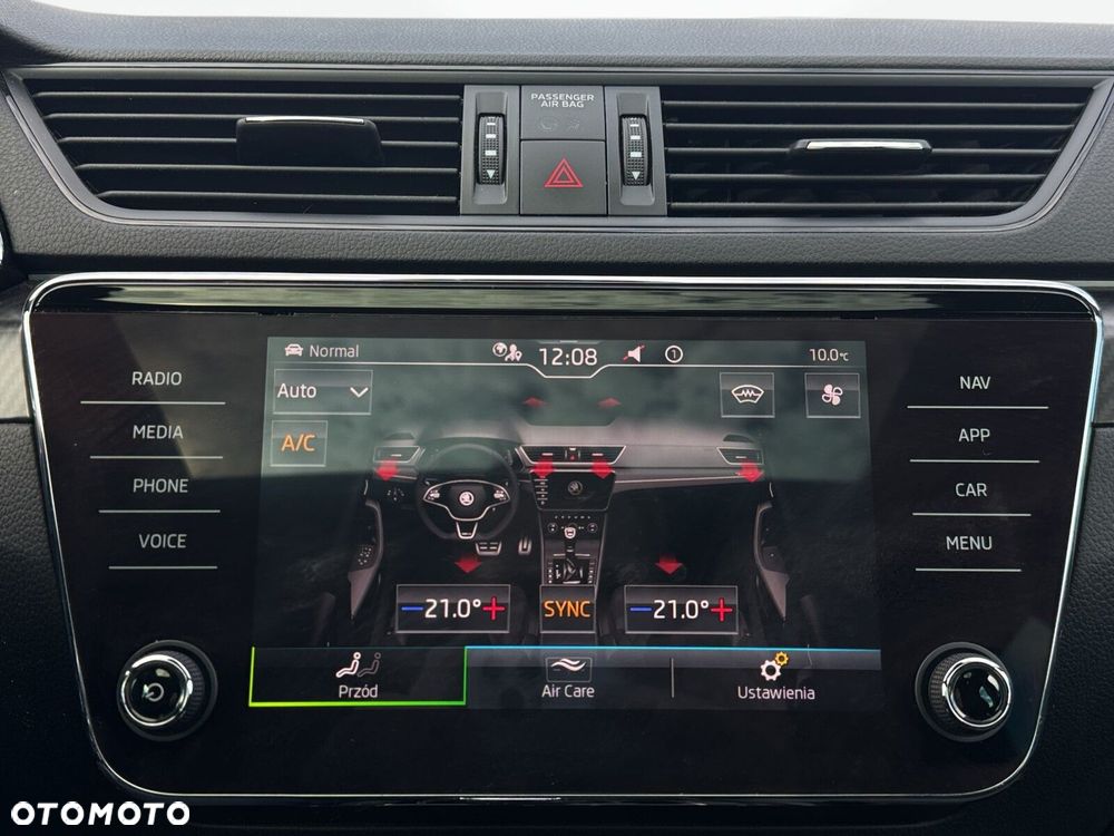 Skoda Superb 2.0 TSI 4x4 Sportline DSG - 19