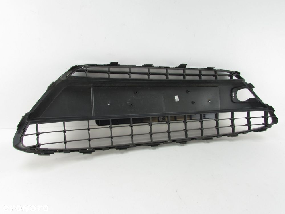 FORD FIESTA VII MK7 08-12 GRILL KRATKA ATRAPA ZDERZAKA SRODKOWA 8A61-17B968-D - 8