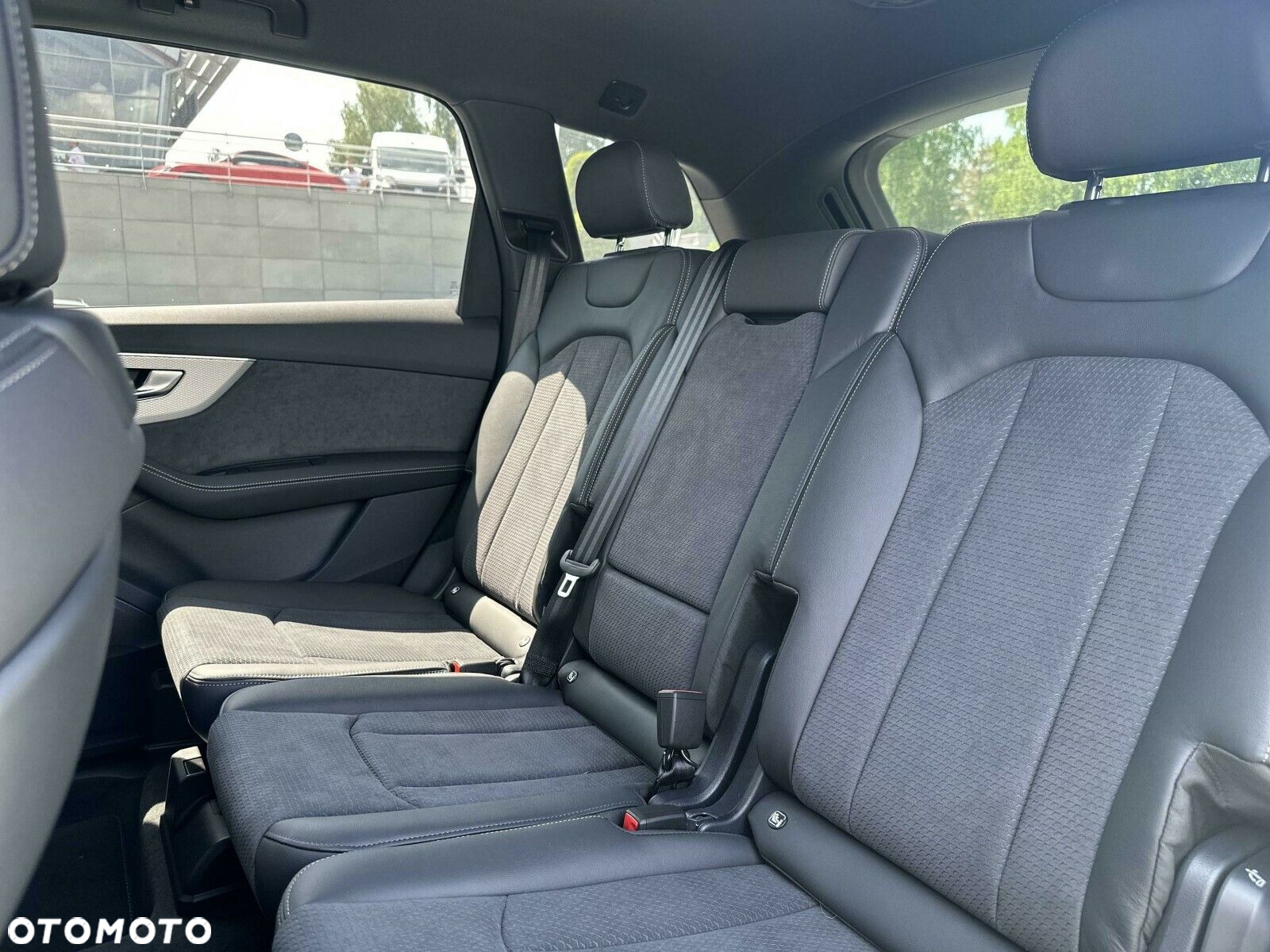 Audi Q7 - 12