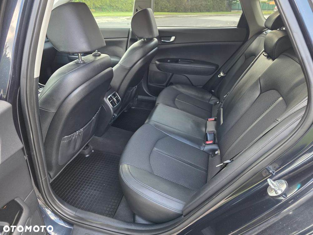 Kia Optima 1.7 CRDI L DCT - 13