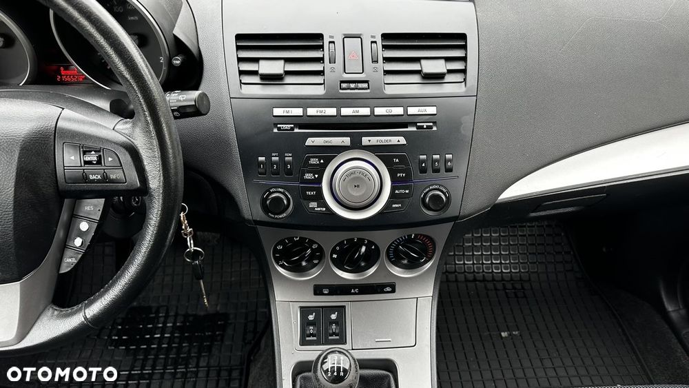 Mazda 3 1.6 Exclusive - 25