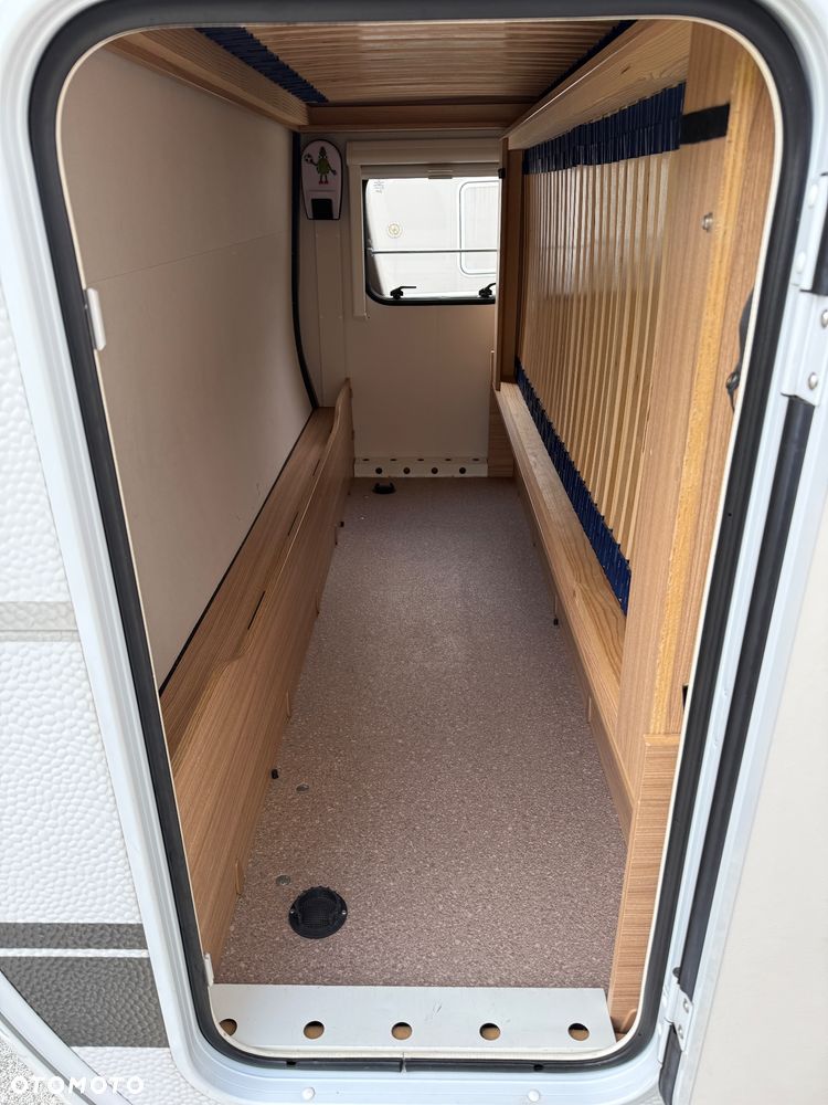 Dethleffs Camper 500 QSK Nomad Aero - 35