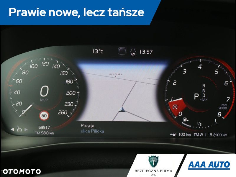 Volvo XC 40 - 12