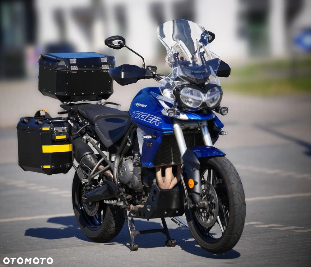 Triumph Tiger - 2