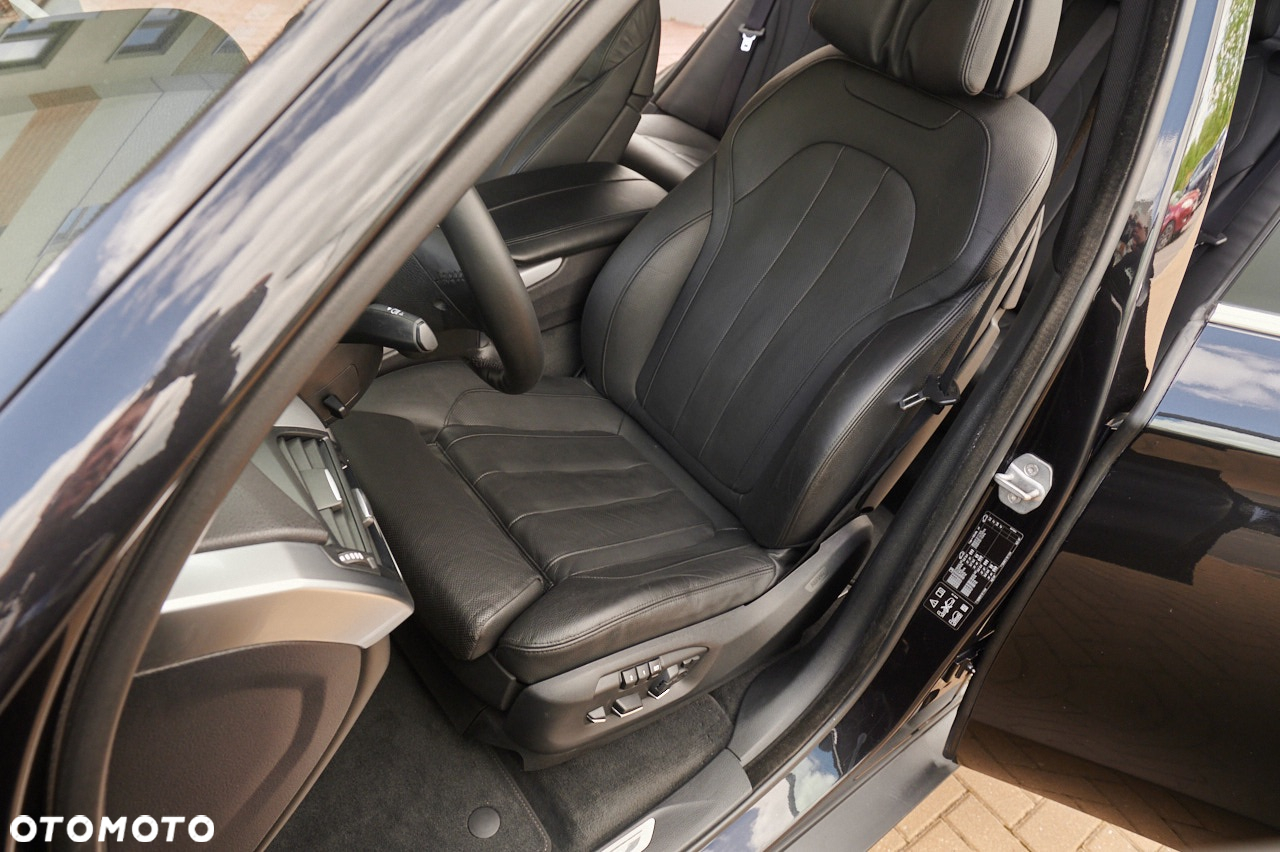 BMW X5 xDrive30d - 25