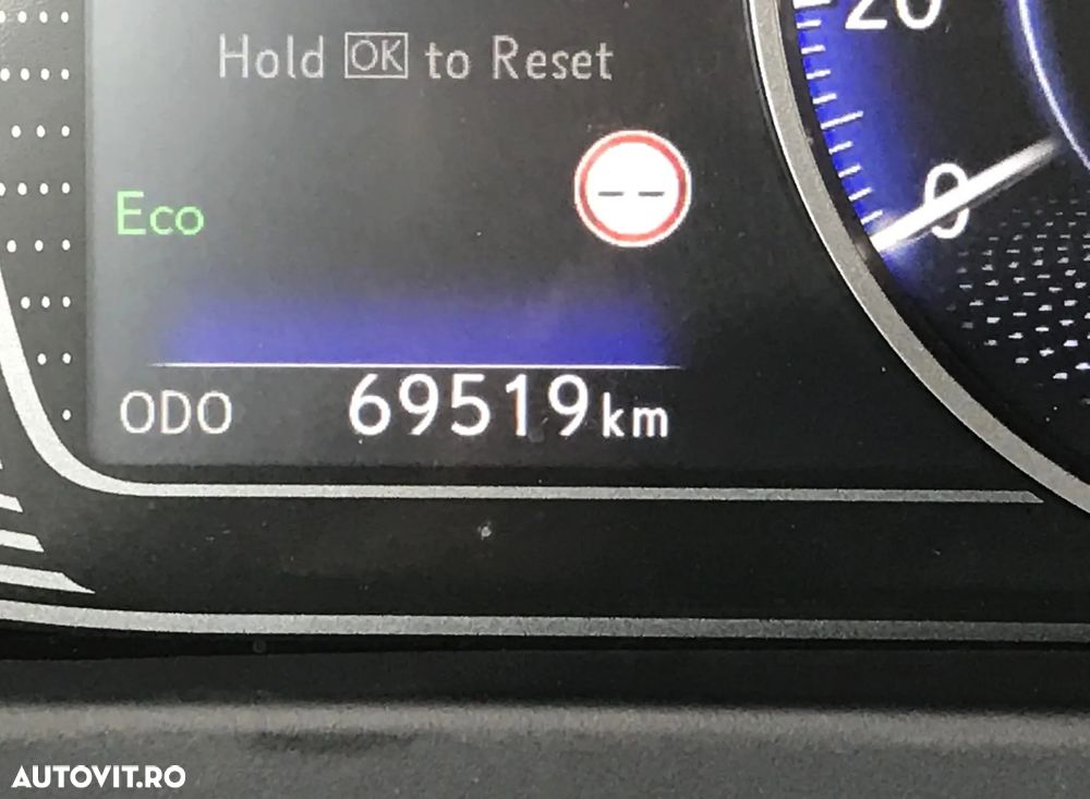 Lexus UX 250h E-FOUR Luxury ML - 7