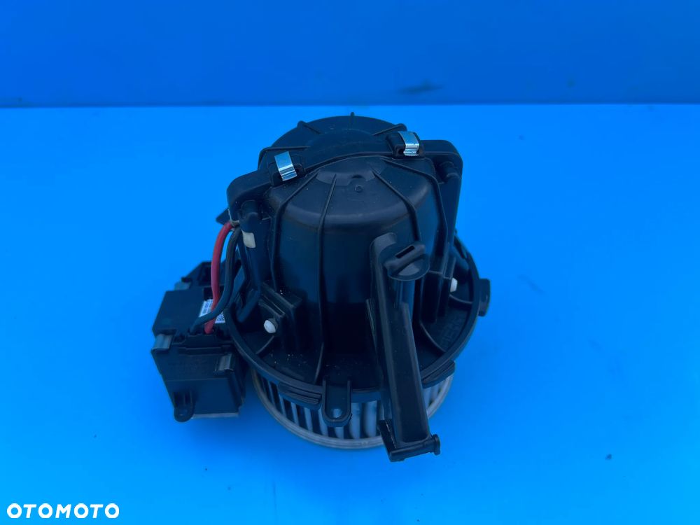 WENTYLATOR DMUCHAWA REZYSTOR NAWIEWU AUDI A4 B8 A5 8T 8K0820521B - 1