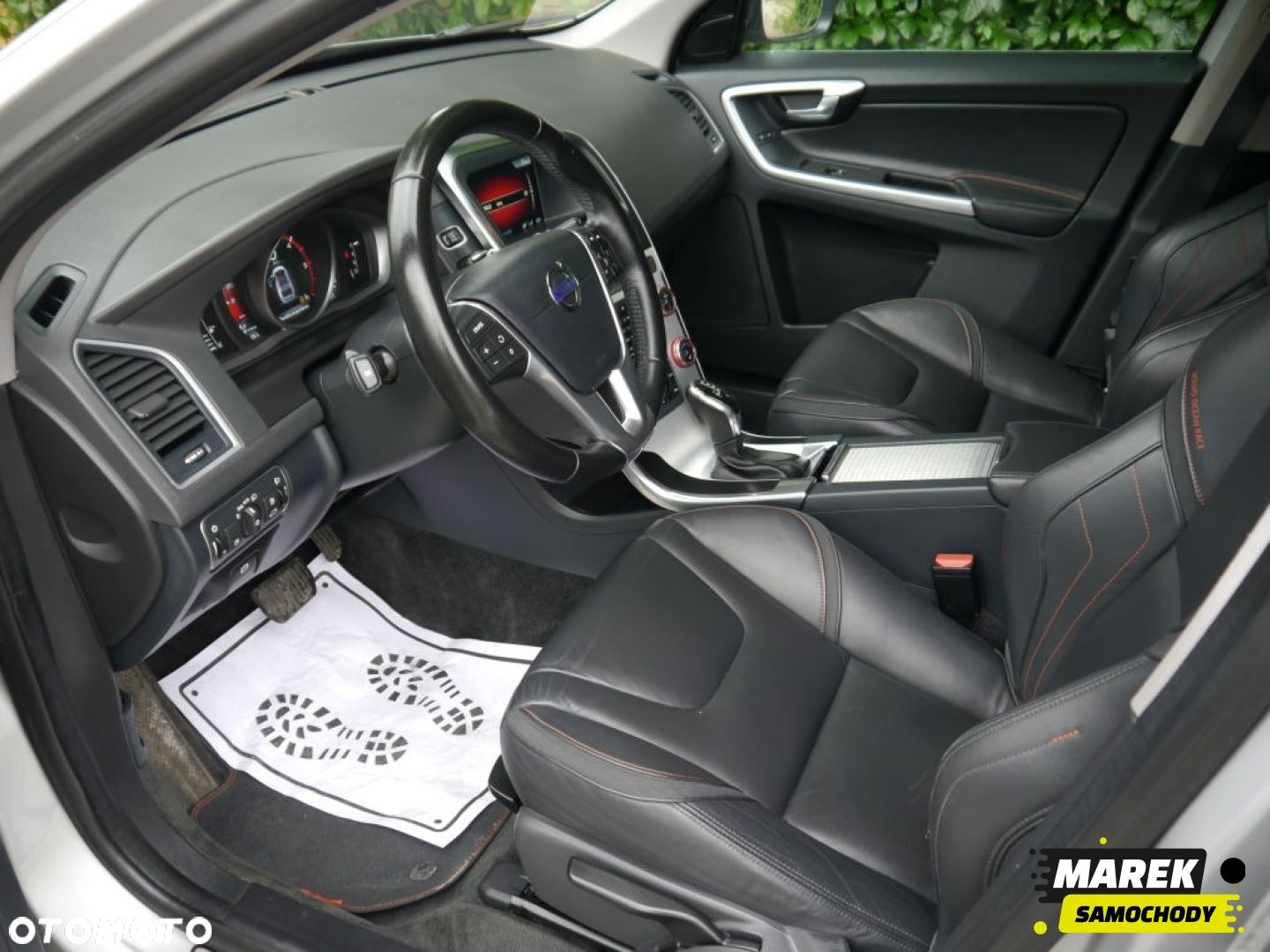 Volvo XC 60 - 22