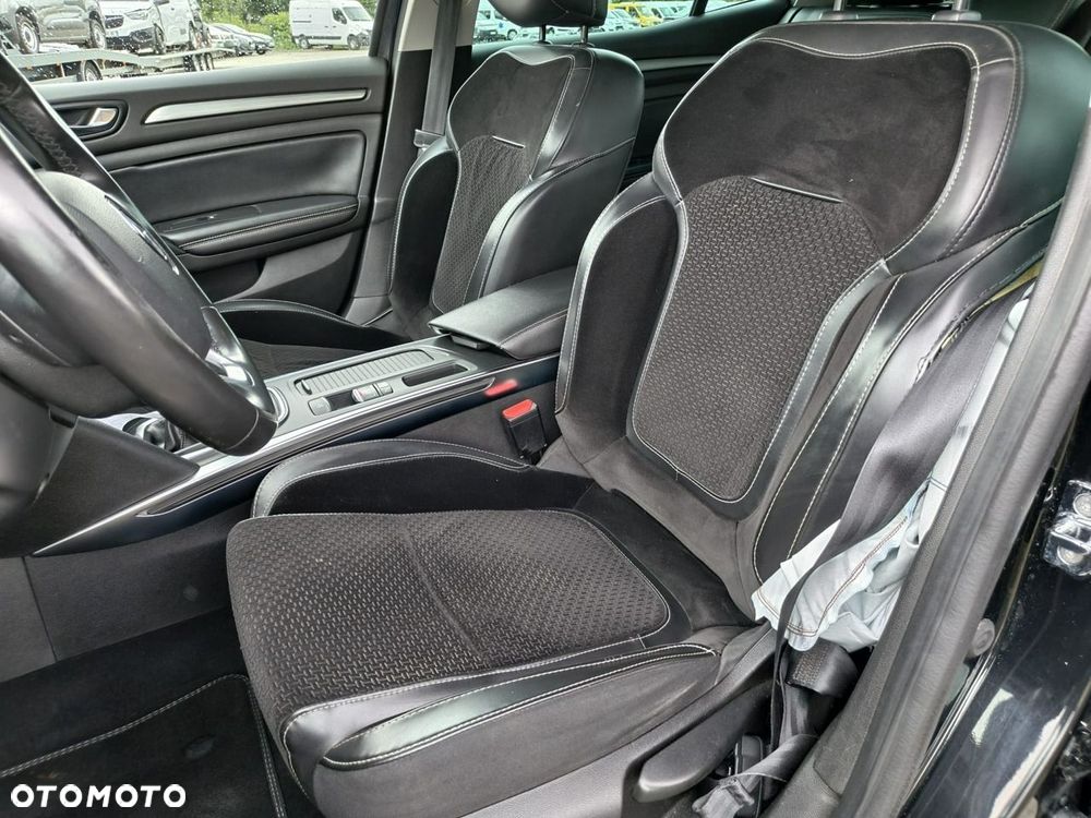 Renault Megane - 10