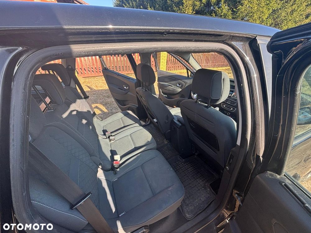 Renault Grand Scenic dCi 130 FAP Dynamique - 20