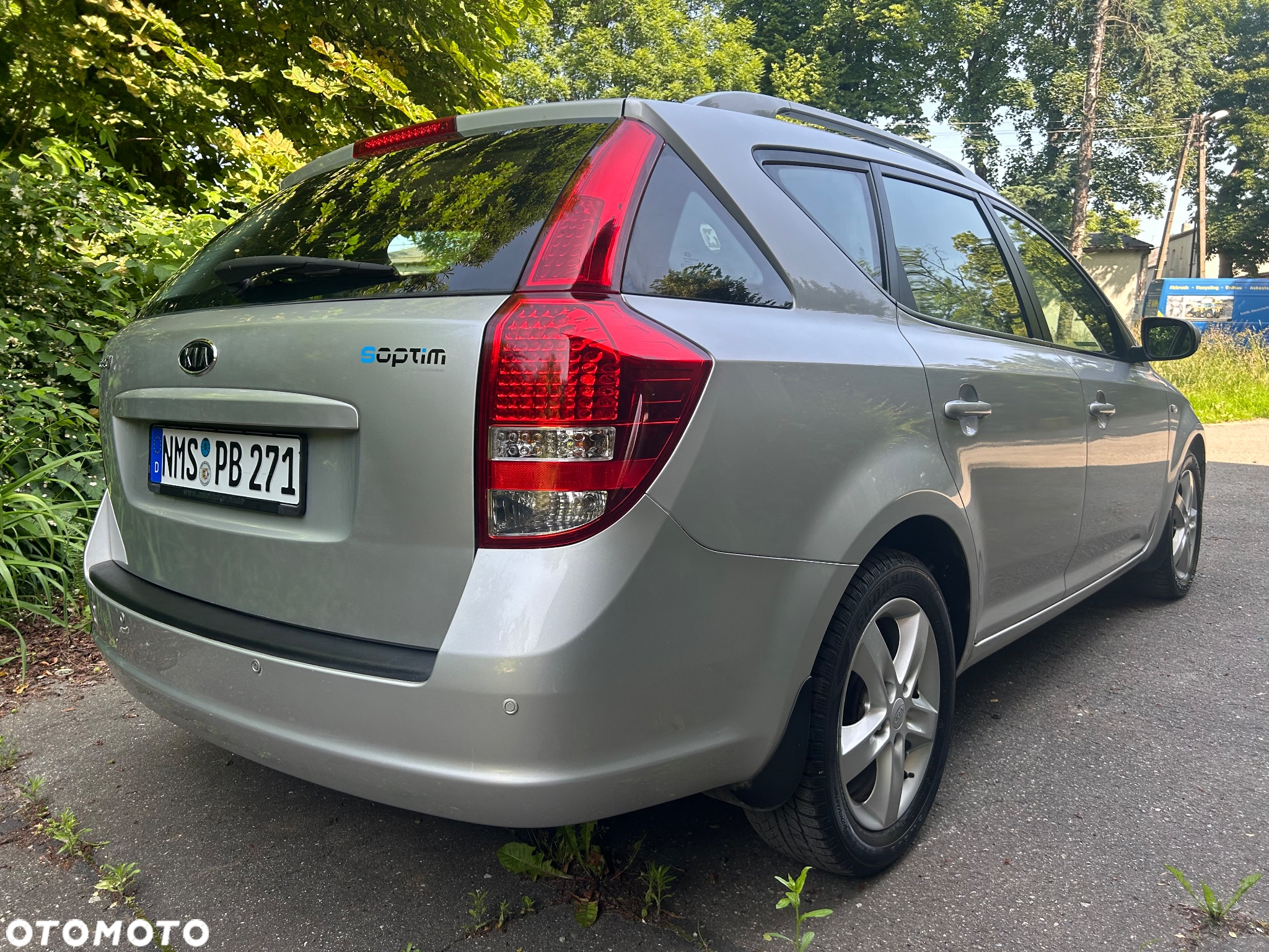 Kia Ceed 1.6 CVVT SW Dream-Team Edition - 9