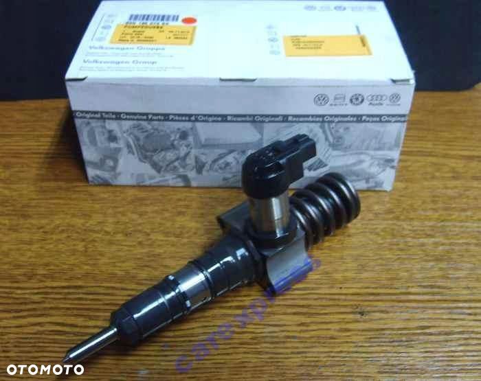 B 6 2.0TDI POMPOWTRYSKIWACZ 03G130073D 03G130073S - 1