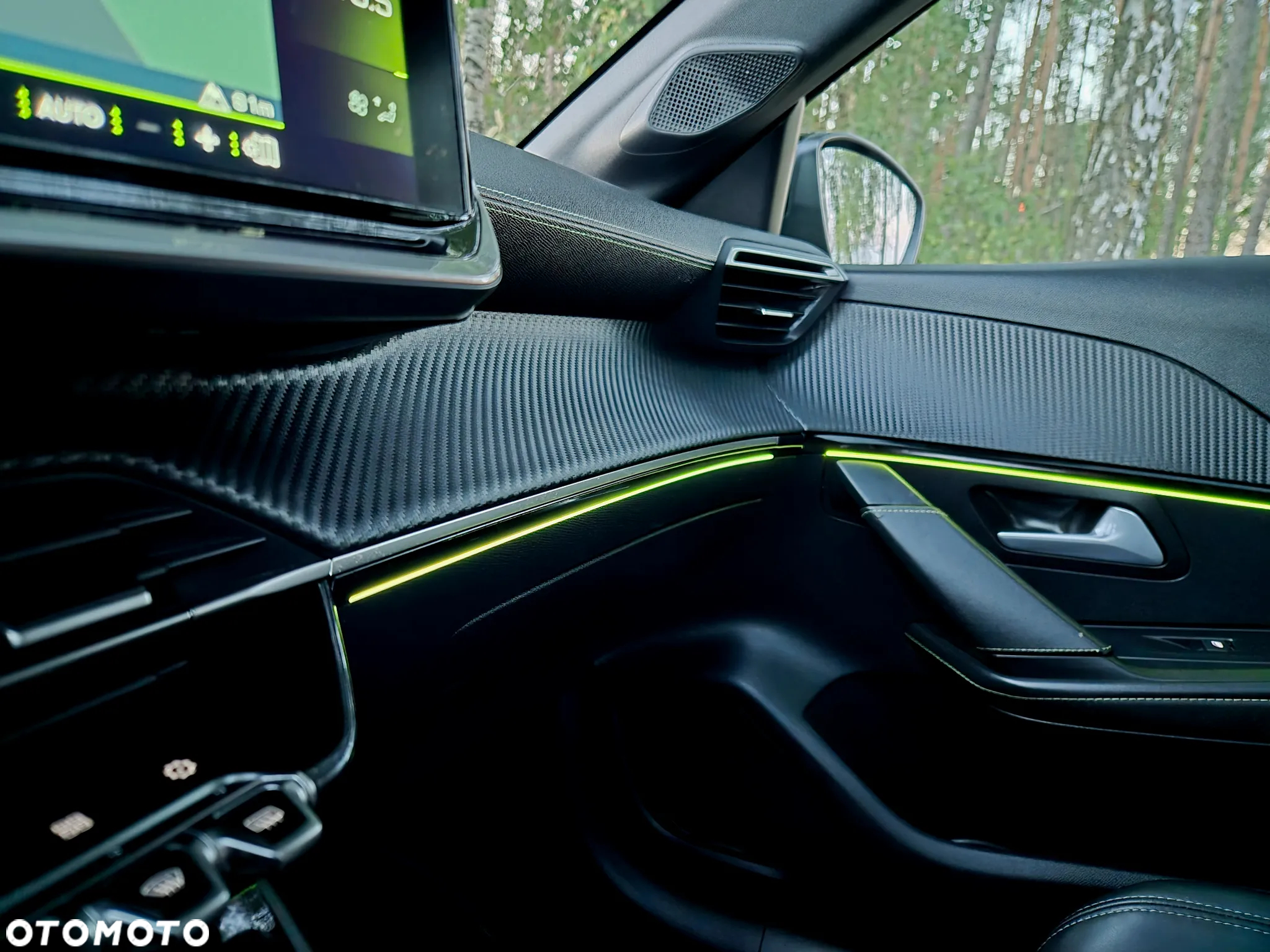 Peugeot 208 PureTech 130 EAT8 GT - 10