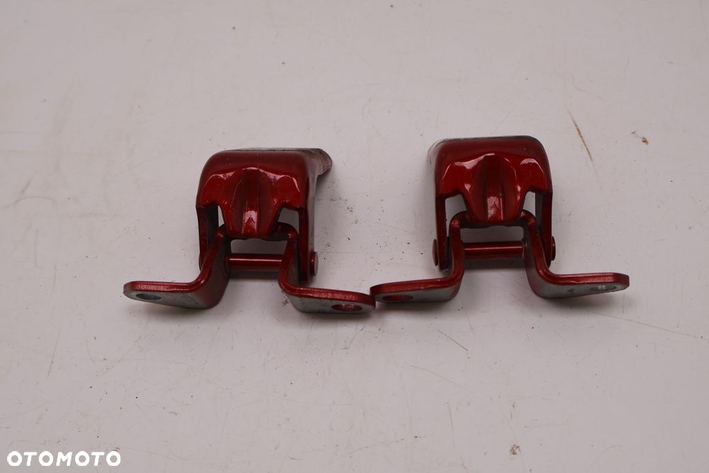 MITSUBISHI ECLIPSE CROSS ZAWIASY DRZWI PRAWYCH PRZÓD P62 - 4