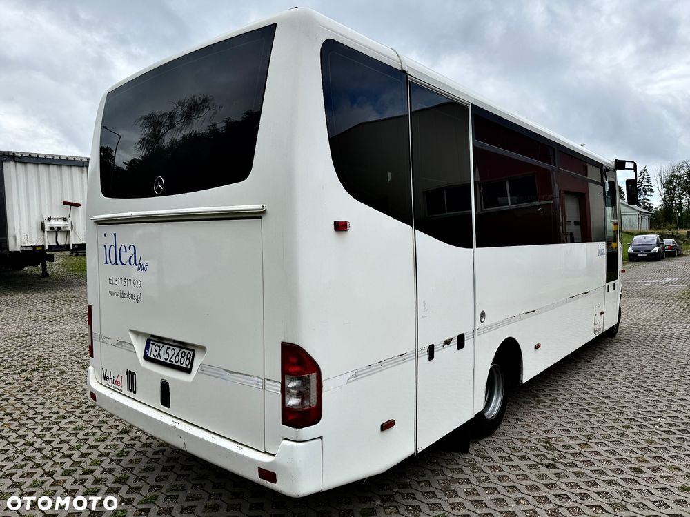 Mercedes-Benz Mediano 32+7 - 9