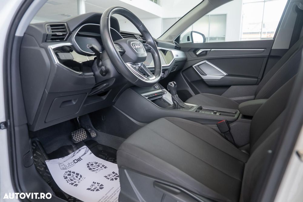 Audi Q3 40 TFSI quattro S tronic - 16