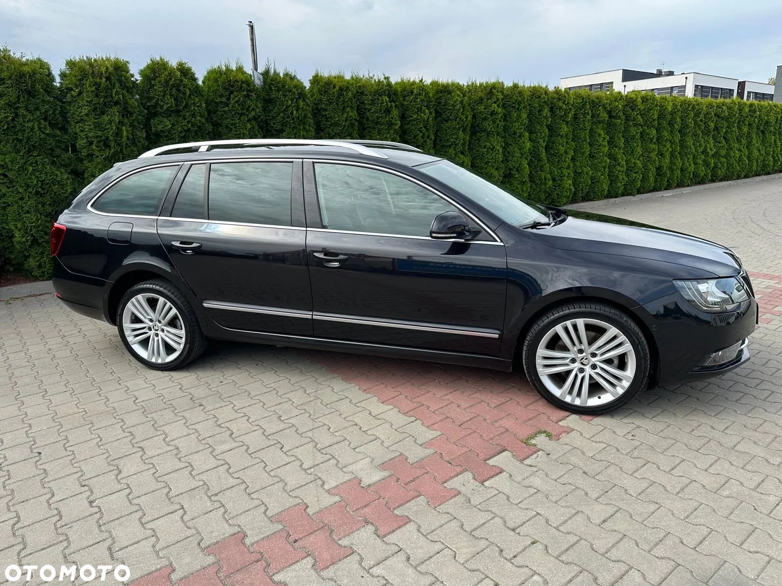 Skoda Superb 2.0 TDI 4x4 Elegance DSG - 1