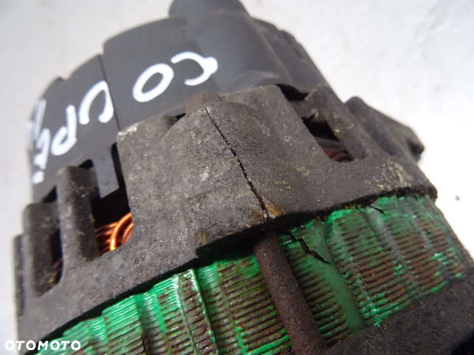HYUNDAI COUPE II TIBURON 01-06 ALTERNATOR 37300-22600 - 3