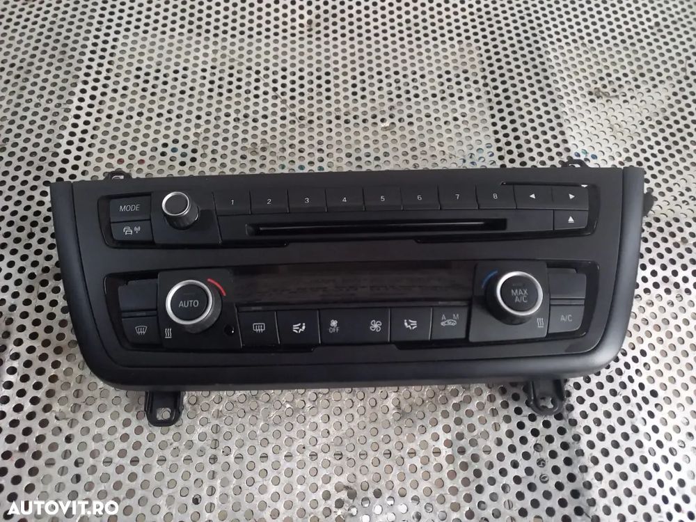 Panou Modul Clima Climatronic Interfata Radio CD Bmw F30 F31 - Dezmembrari Arad - 6