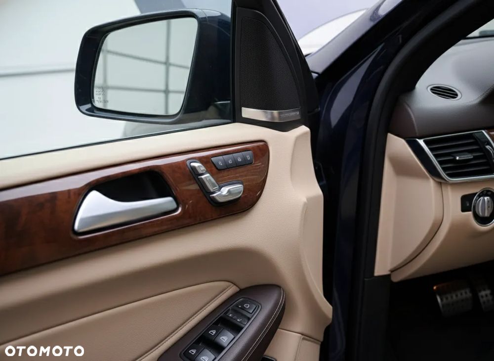 Mercedes-Benz GLE 350 d 4Matic 9G-TRONIC AMG Line - 8