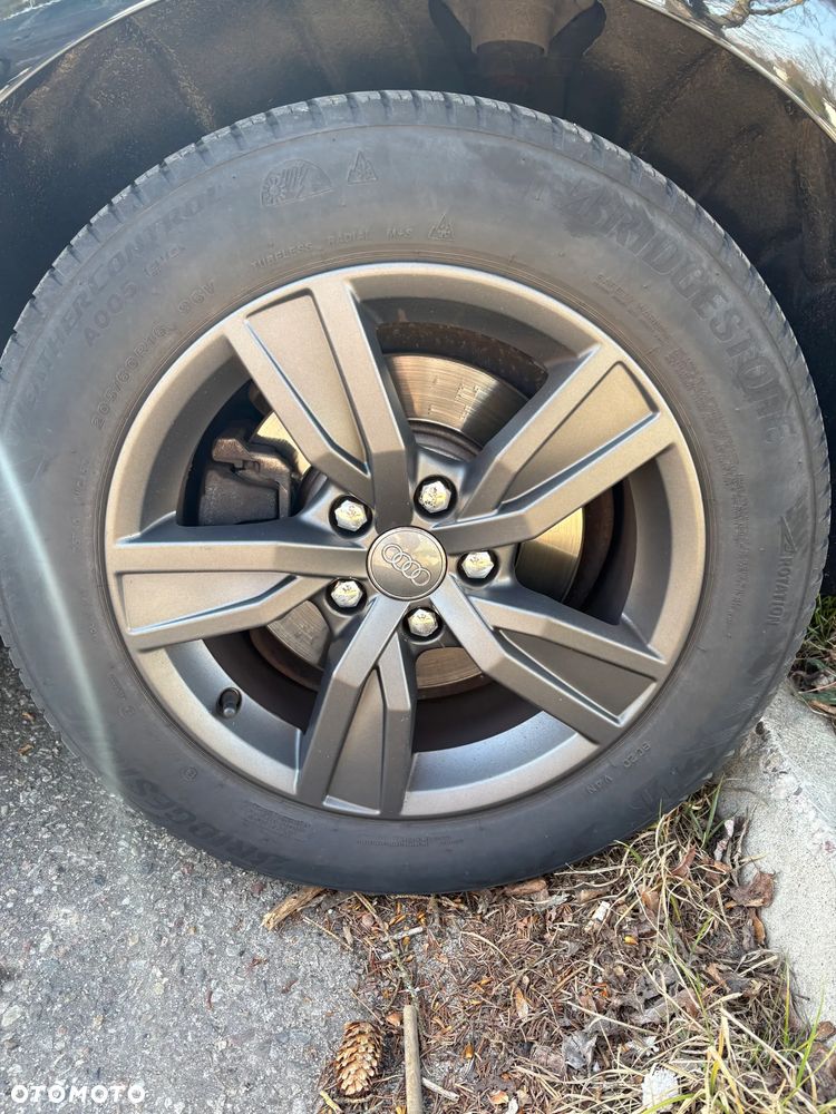 Audi A4 Avant 2.0 TDI - 22