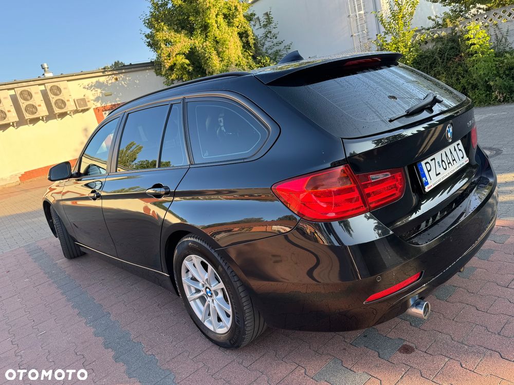BMW Seria 3 318d Blue Performance - 9