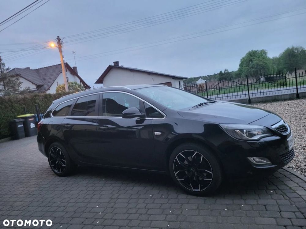 Opel Astra 2.0 CDTI Sport - 1