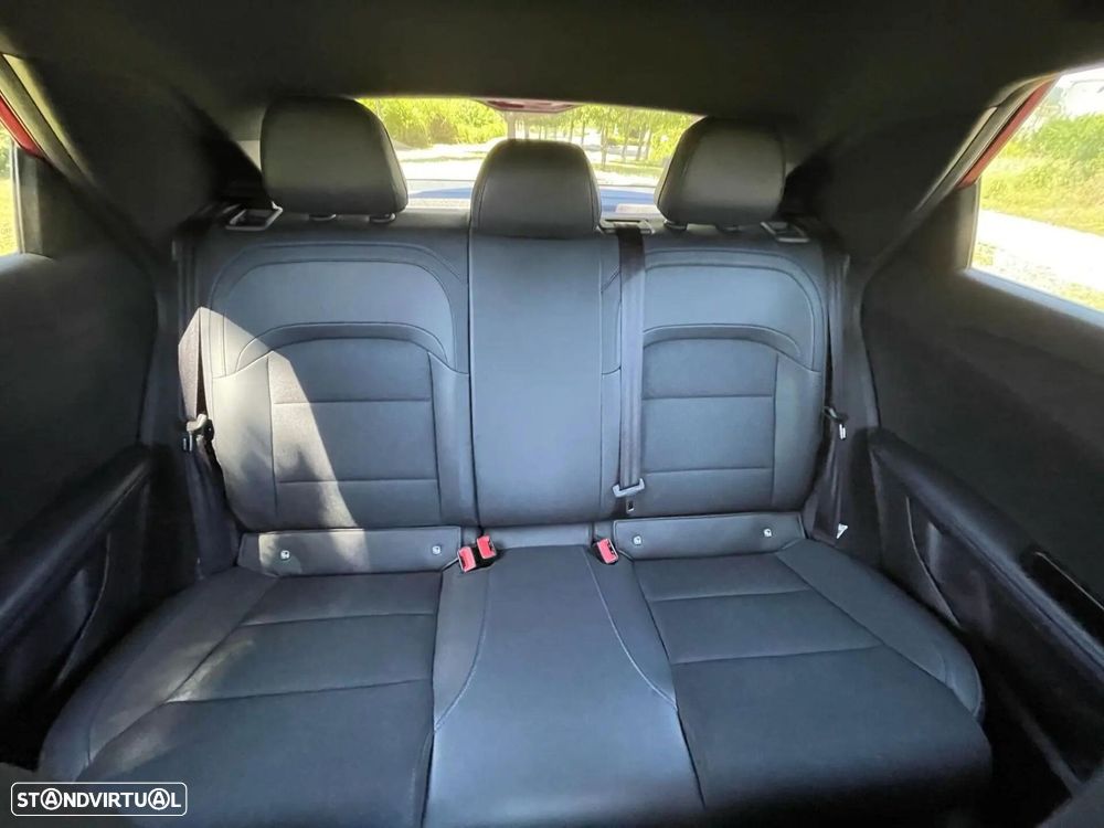 MG MG4 77 kWh Extended Range Luxury - 32