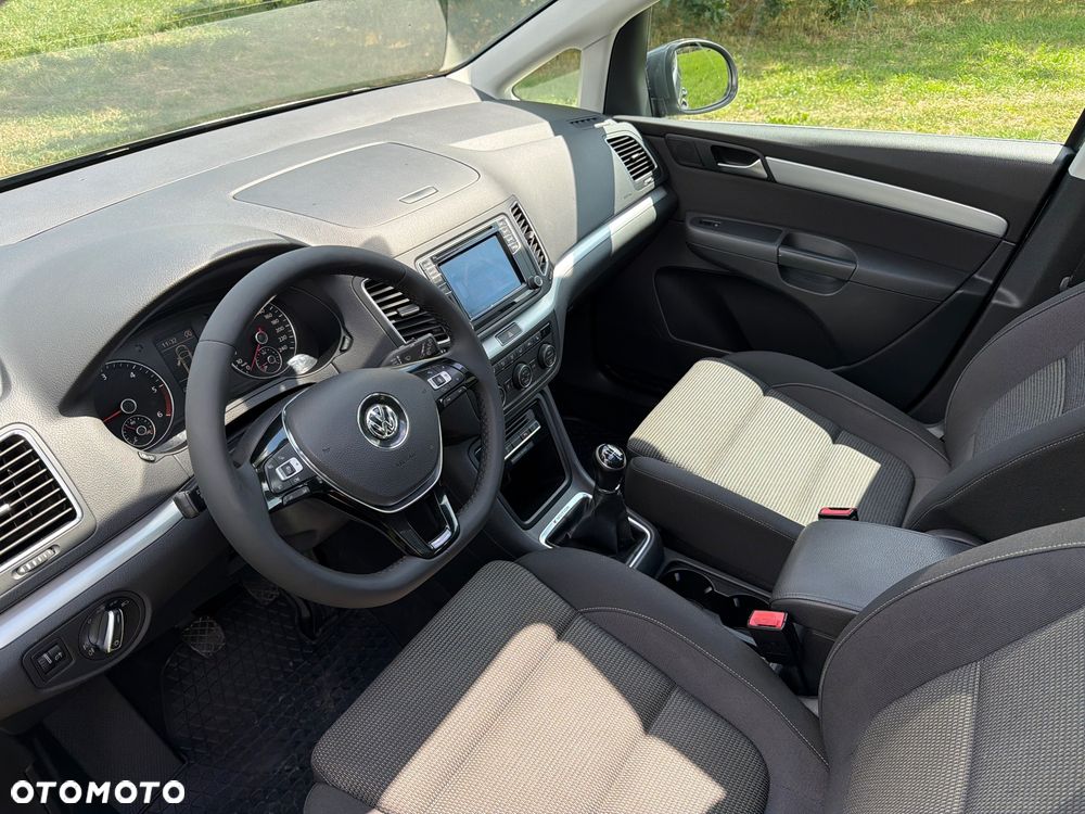 Volkswagen Sharan 2.0 TDI 4MOTION (BlueMotion Technology) Highline - 12