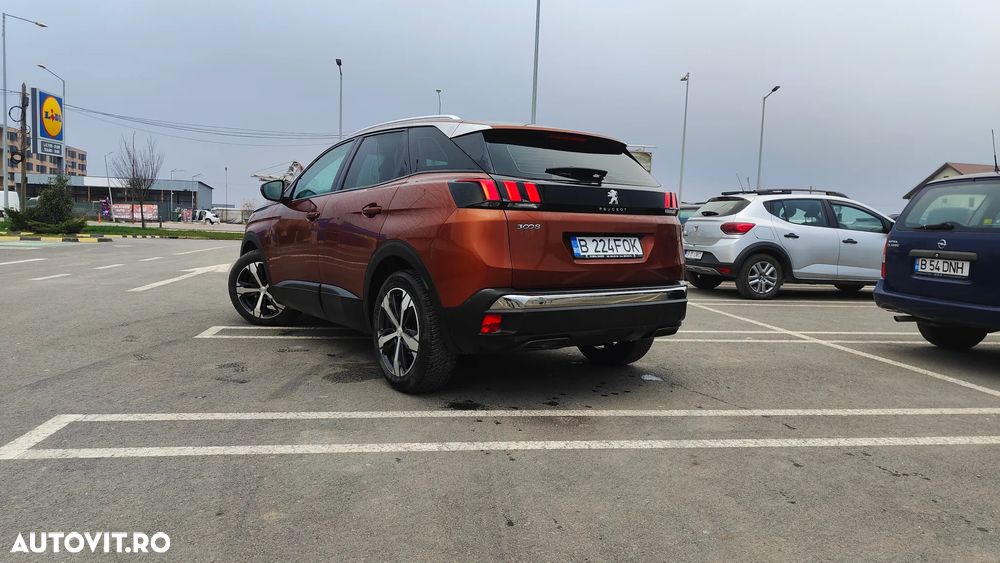 Peugeot 3008 1.6 BlueHDI S&S EAT6 Allure - 3
