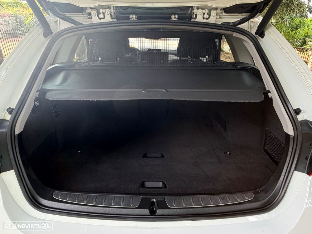 BMW 318 d Line Modern - 24