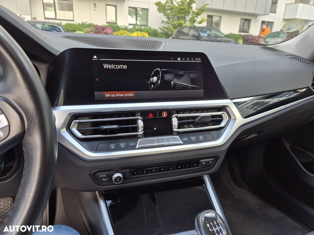 BMW Seria 3 318d Edition M Sport Shadow - 11