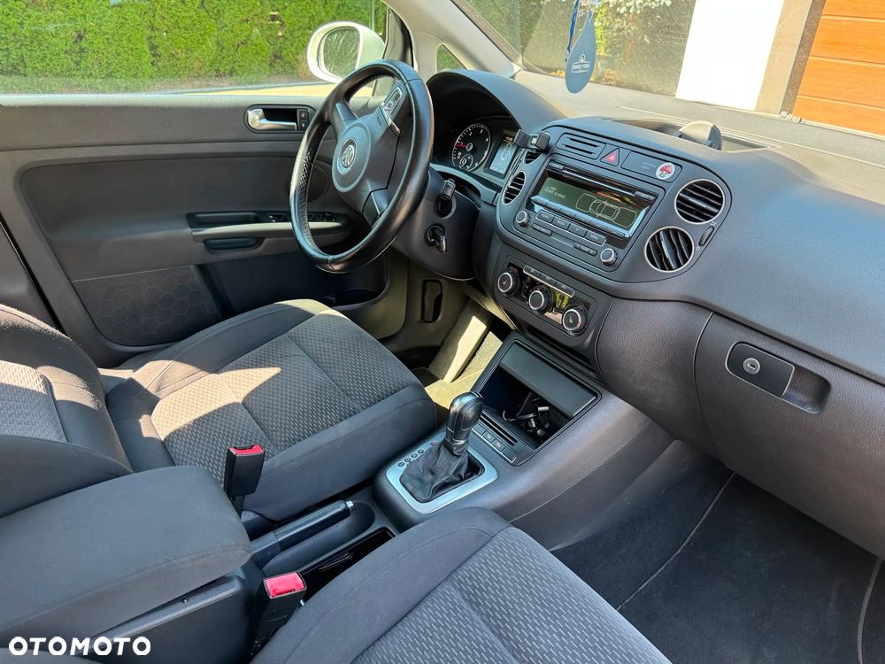 Volkswagen Golf Plus 1.6 TDI BlueMot Comfortline DSG - 6