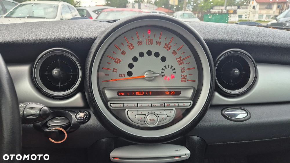 MINI ONE Standard - 12