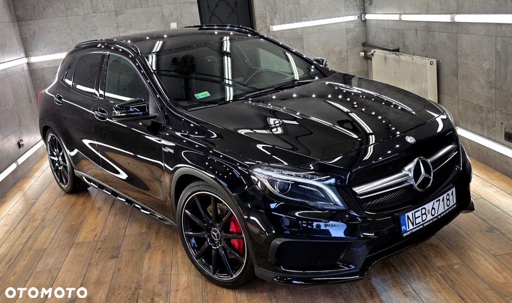 Mercedes-Benz GLA AMG 45 4-Matic - 38