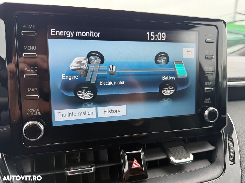 Toyota Corolla 1.8 HSD Exclusive - 32