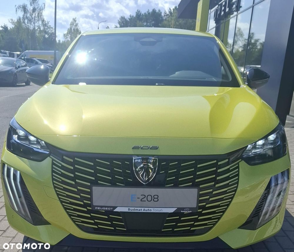 Peugeot 208 - 3