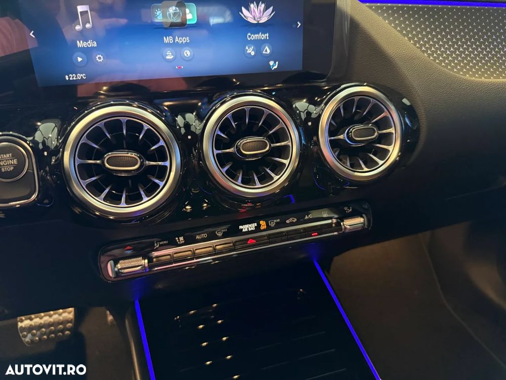 Mercedes-Benz GLA 250 e - 26
