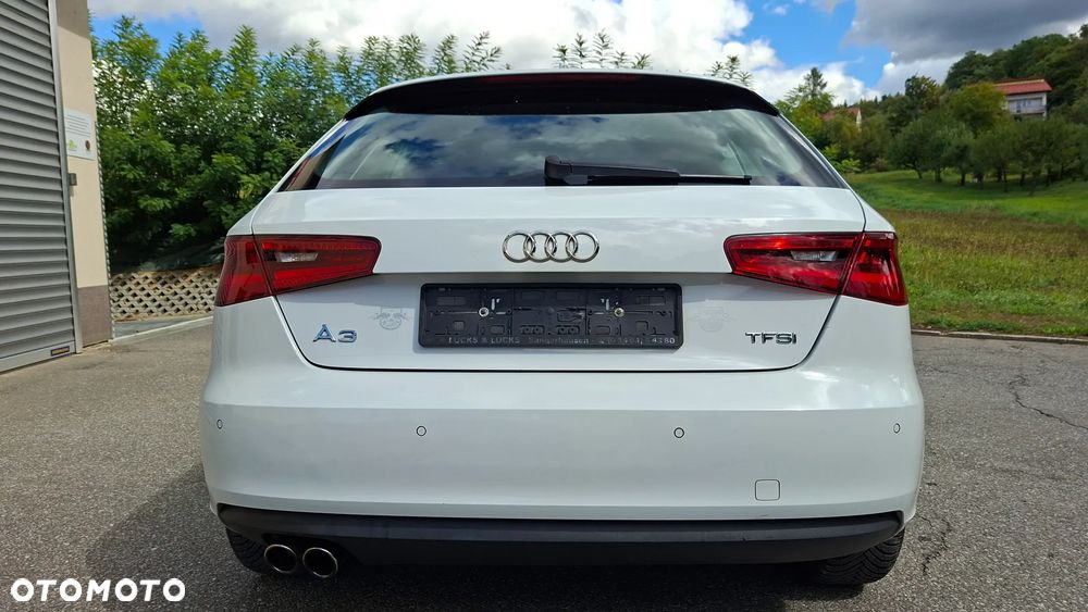 Audi A3 3-drzwiowe 1.4 TFSI Premiere Edition - 3
