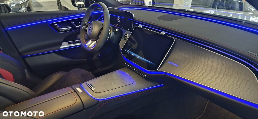 Mercedes-Benz Klasa E AMG 53 4Matic+ AMG SPEEDSHIFT TCT 9G - 19