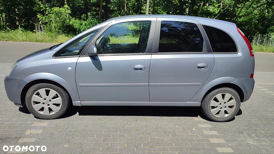 Opel Meriva - 10