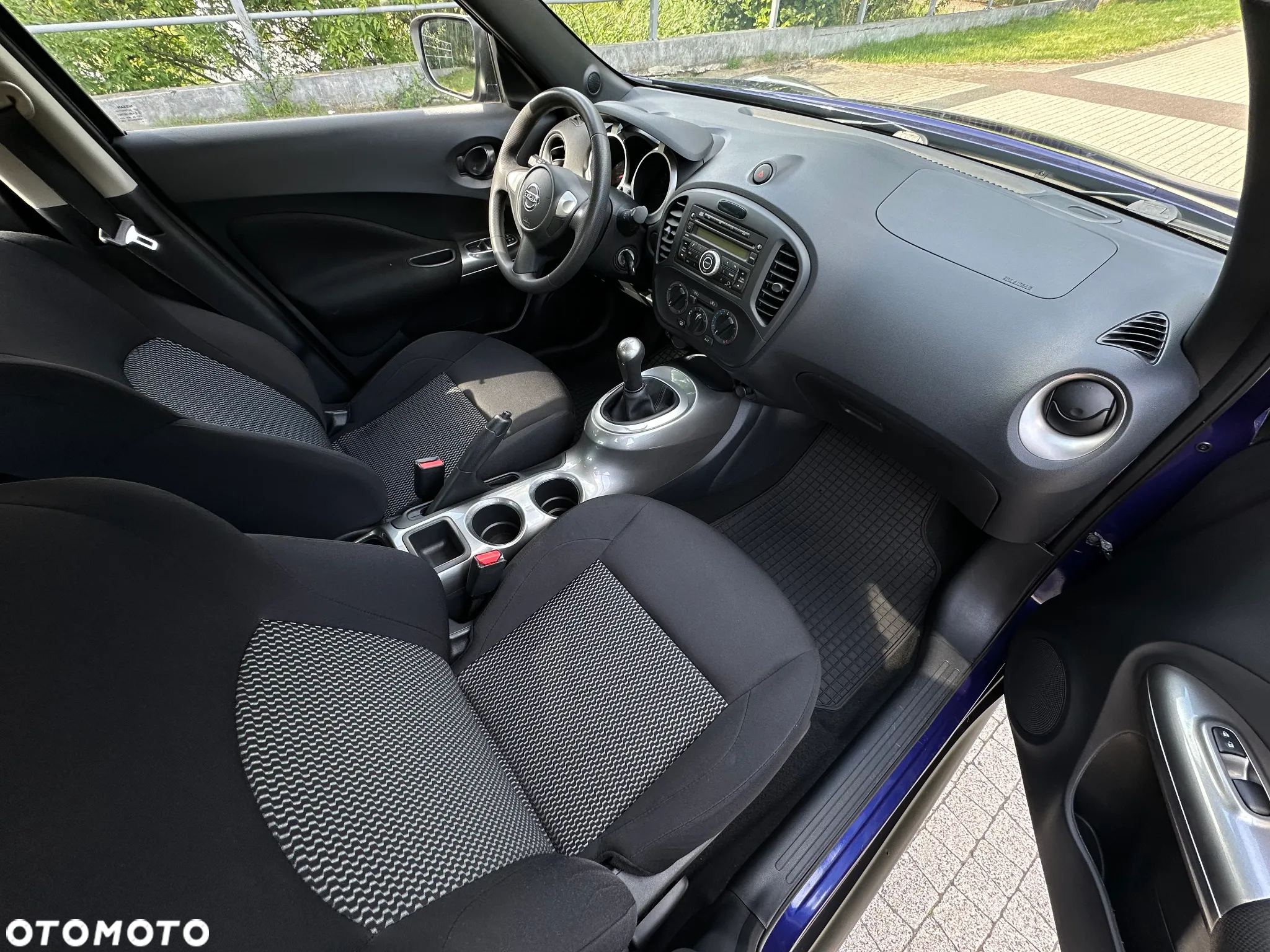 Nissan Juke 1.6 Visia - 8