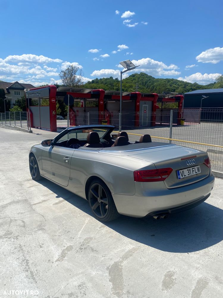 Audi A5 Cabrio 2.0 TDI - 8