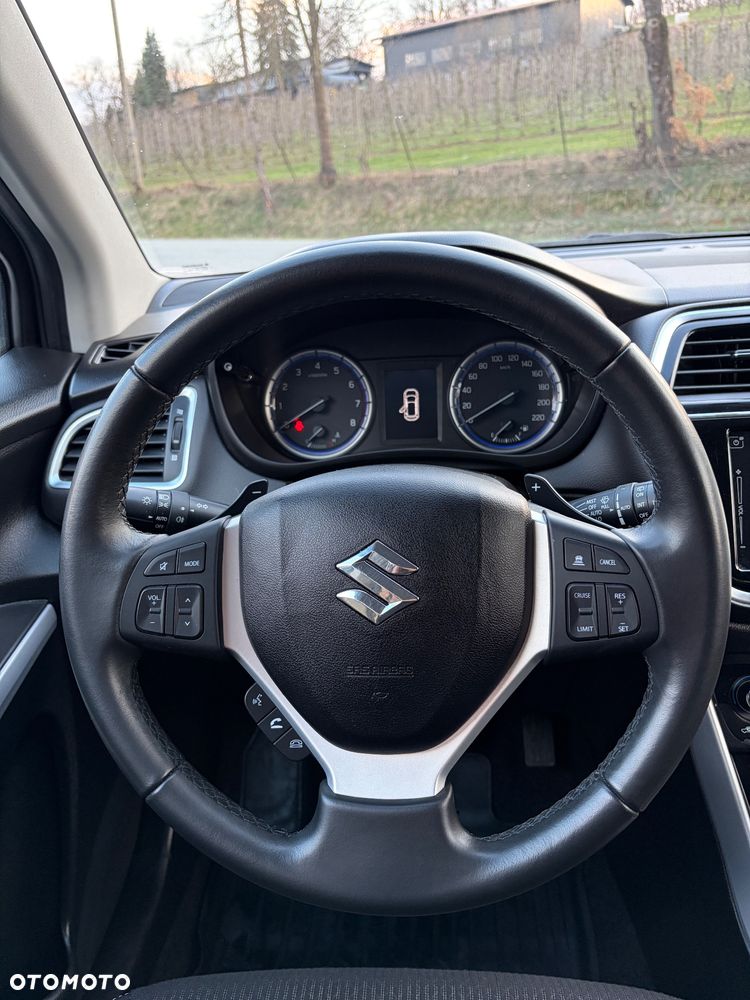 Suzuki SX4 S-Cross 1.4 SHVS Premium 4WD - 9