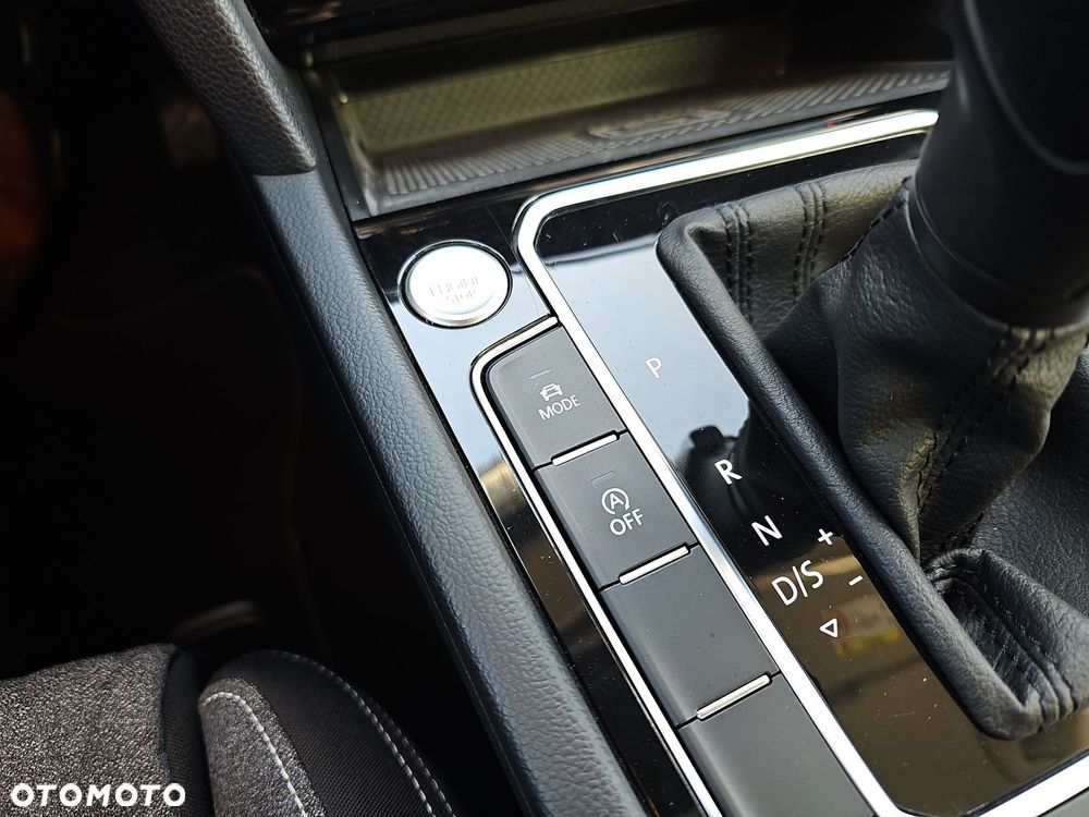 Volkswagen Passat - 27