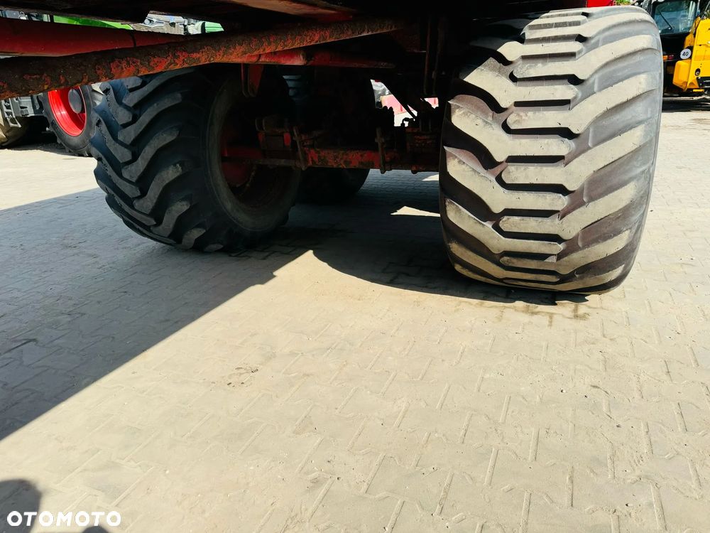 Inny Deguillaume - 9