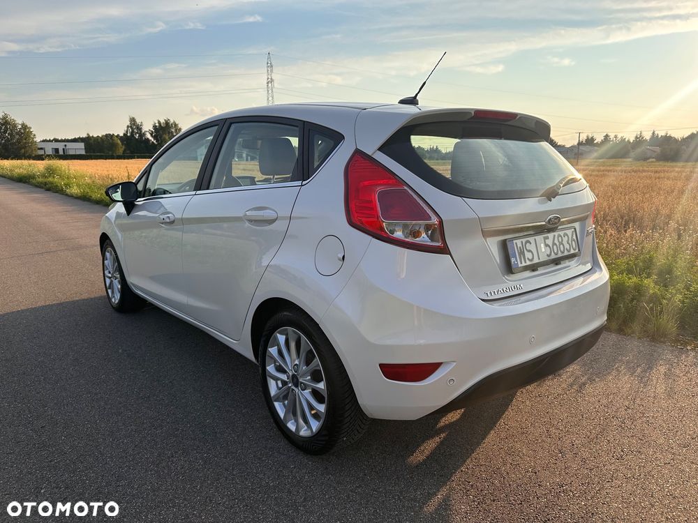 Ford Fiesta - 5