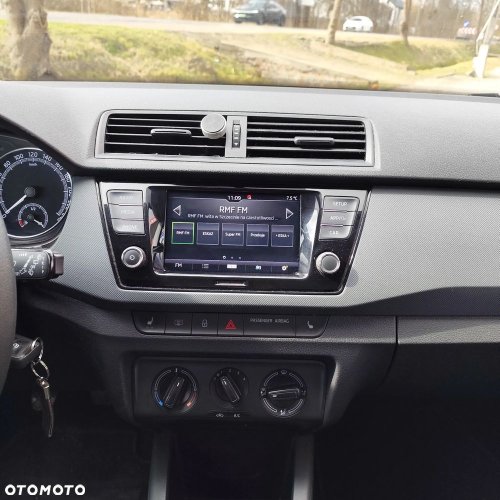 Skoda Fabia 1.0 MPI Active - 17