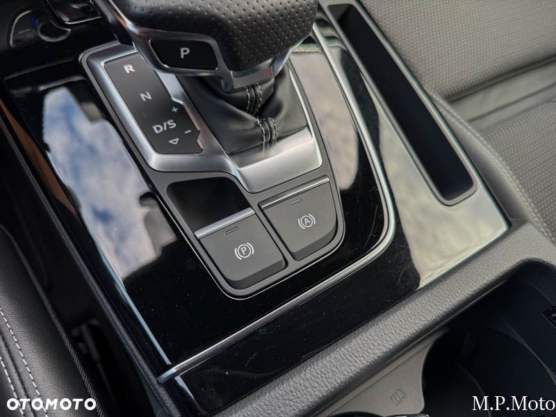 Audi Q5 40 TDI quattro S tronic S line - 36