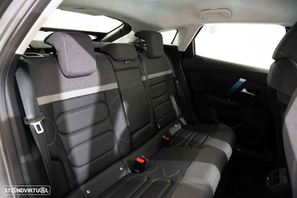 Citroën e-C4 50 kWh Shine - 22